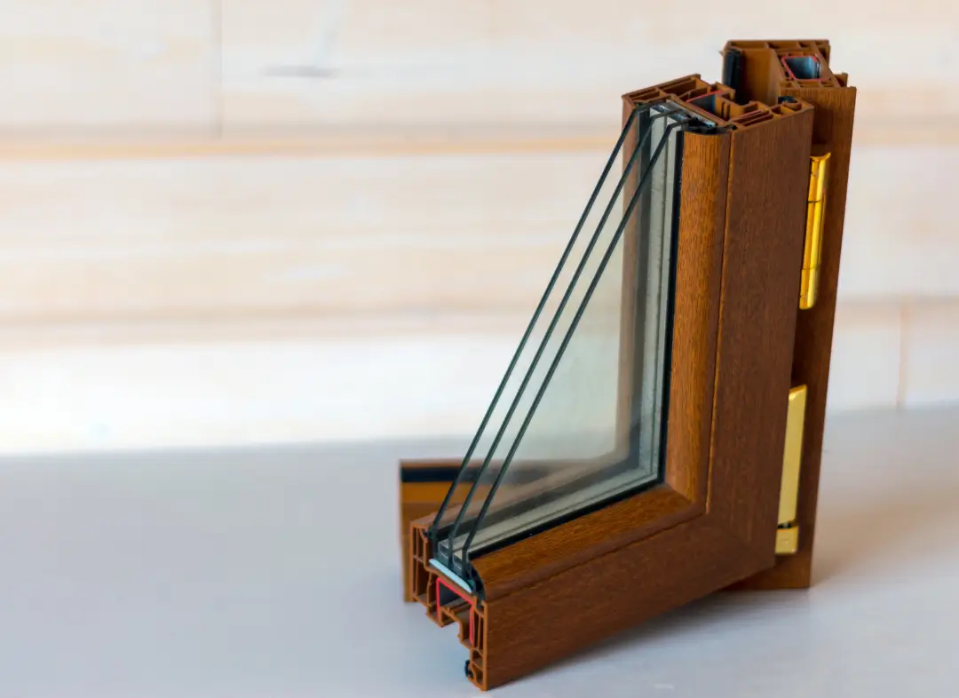 Installation de fenêtre en bois sur mesure Bourgoin-Jallieu